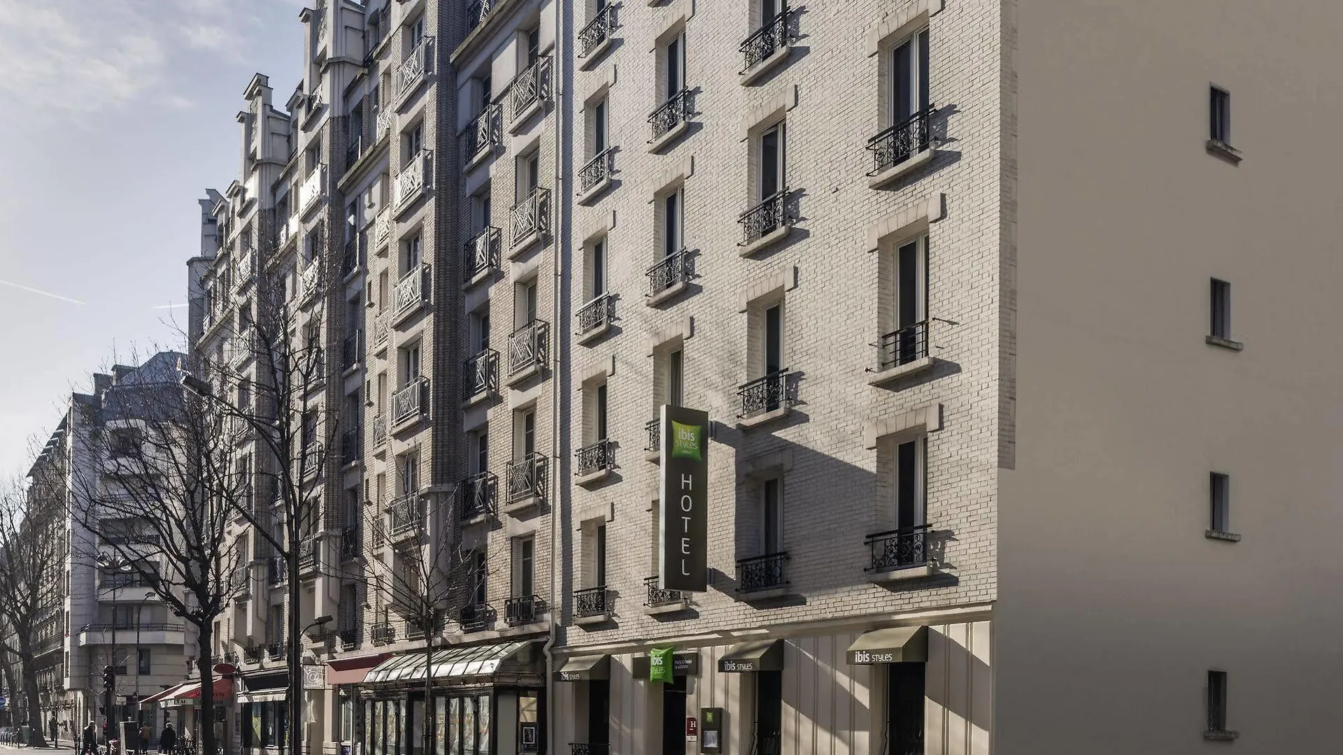 *** Hotel Ibis Styles Paris Crimee La Villette France