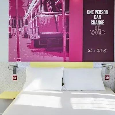 Ibis Styles Paris Crimee La Villette 3*,