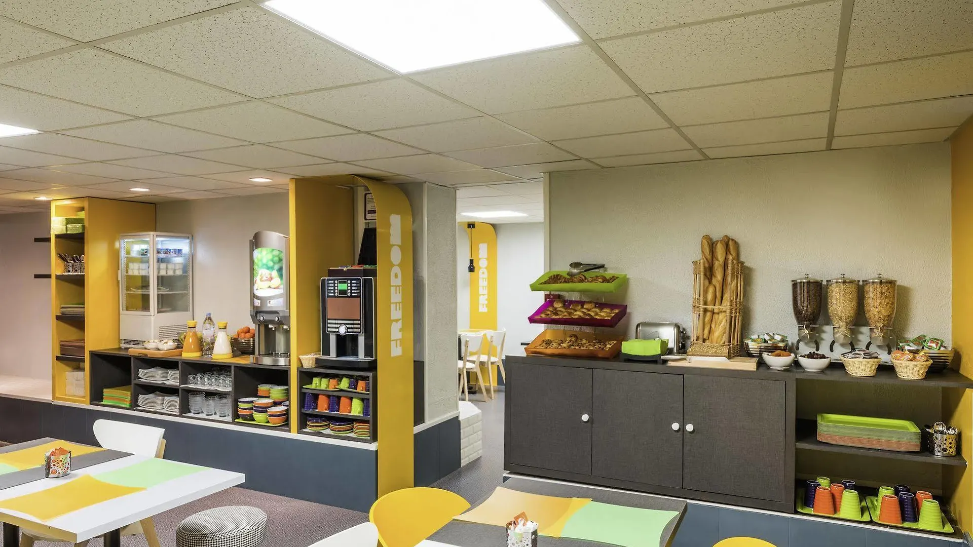 Ibis Styles Paris Crimee La Villette Hotel