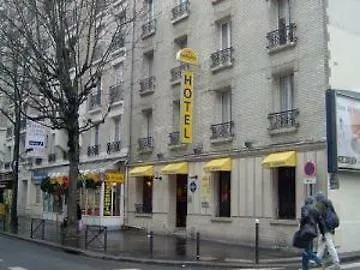 *** Hotel Ibis Styles Paris Crimee La Villette France